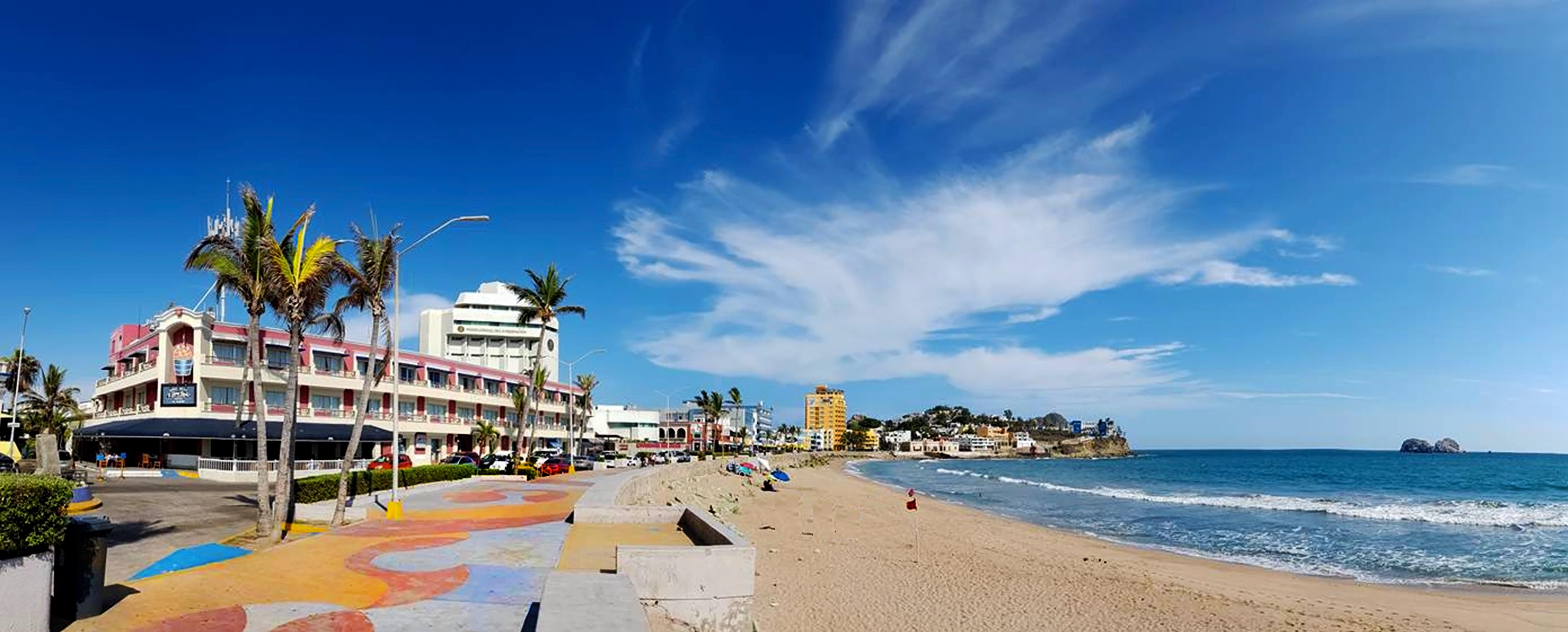 Hotel La Siesta Malecon Масатлан Экстерьер фото