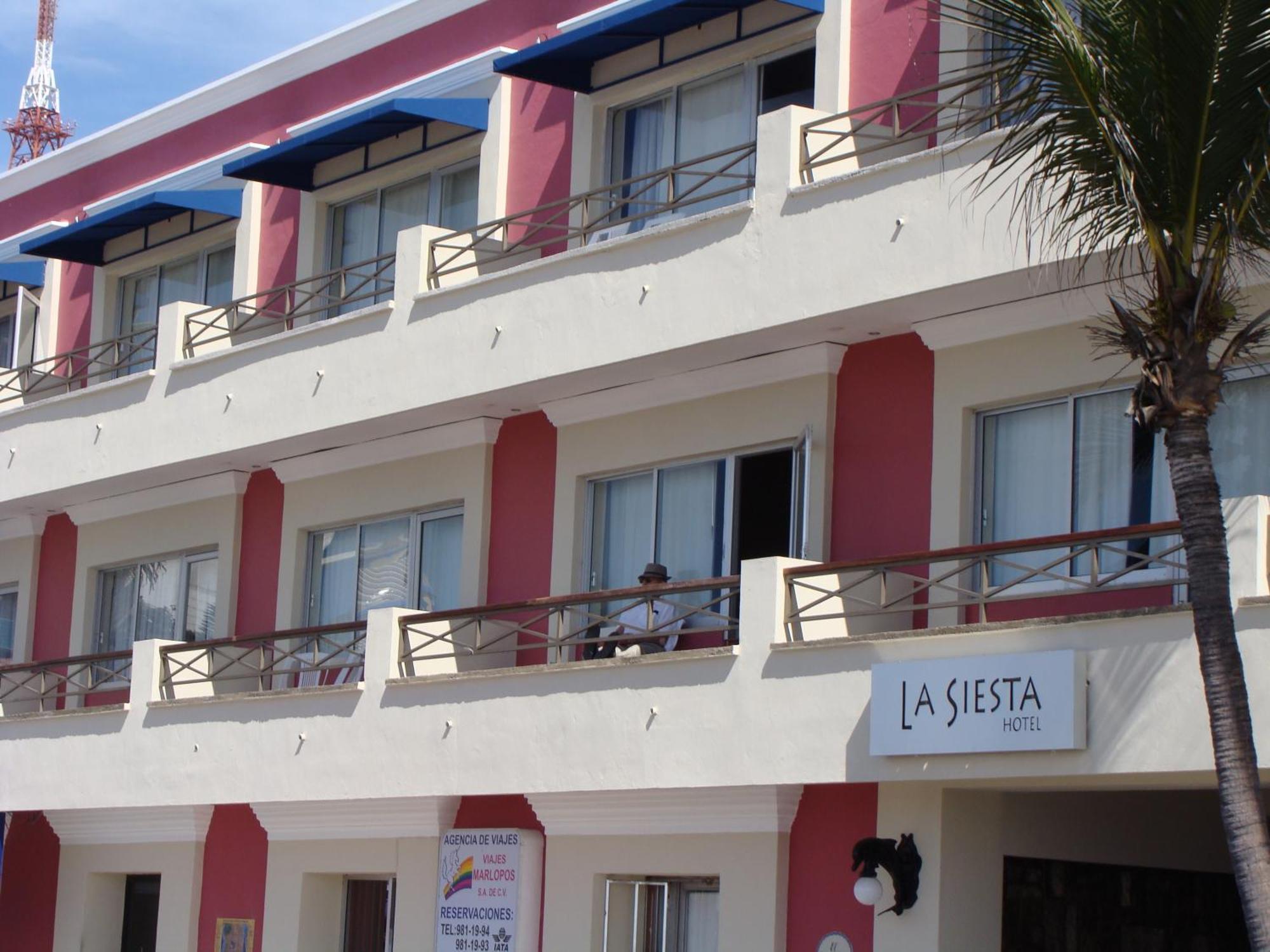 Hotel La Siesta Malecon Масатлан Экстерьер фото